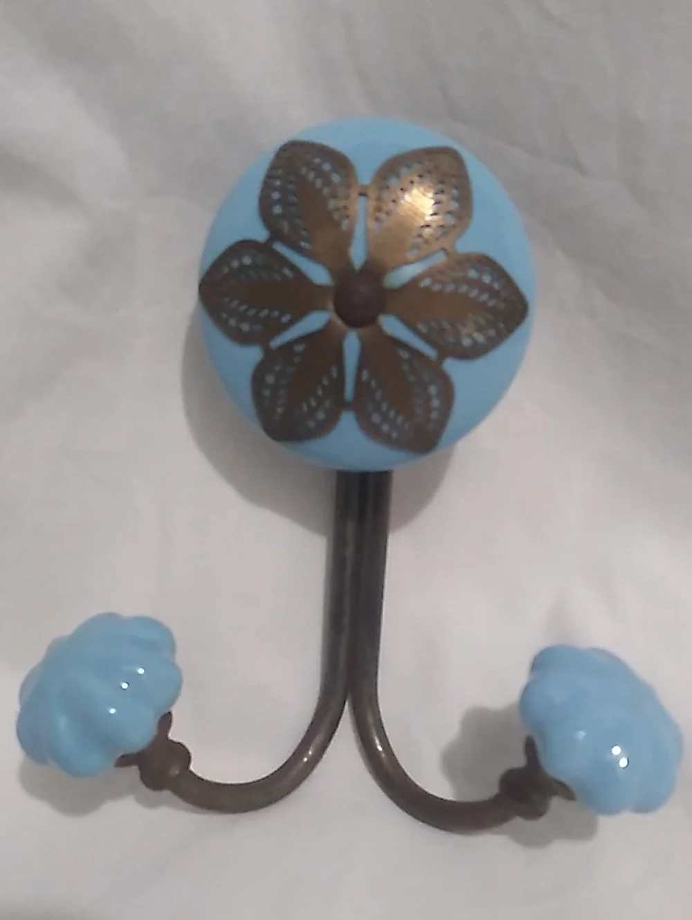 Light Blue Floral Ceramic Double Wall Hook Bronze Filigree (B3)